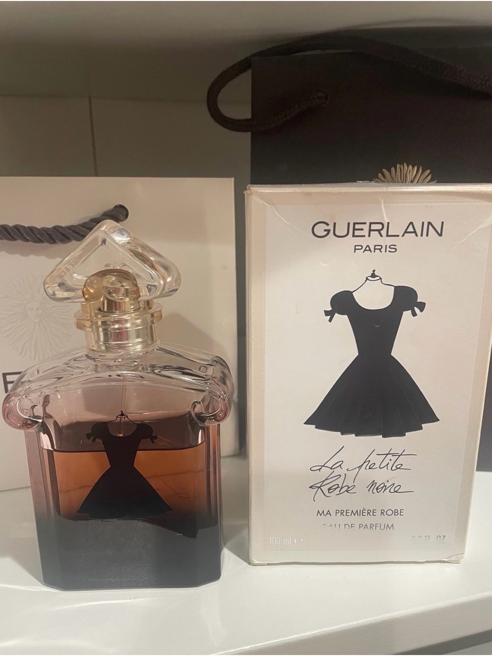 GUERLAIN La Petite Robe Noire - Picture 3 of 5